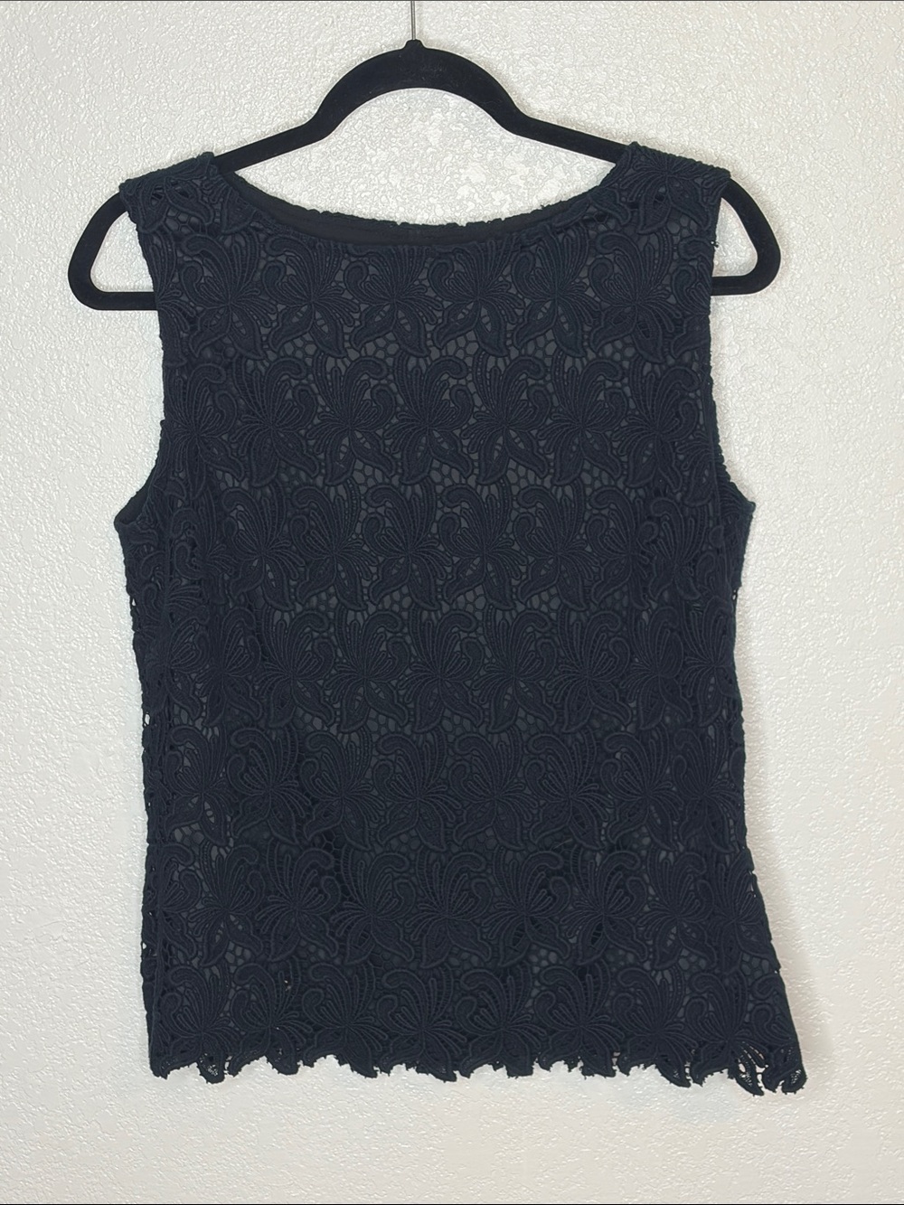 Talbots Black Lace High Neck Sleeveless Blouse Top Size 10 Evening Career Wear